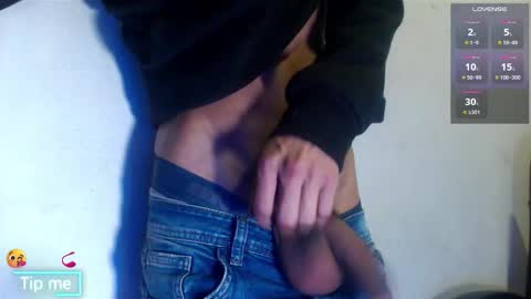 Snapshot of grayhorny chatting on 5, 12, 2025 Gray online show from 5, 12, 2025