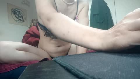 Snapshot of grbhbosqysah chatting on 18, 9, 2025 grbhbosqysah online show from 18, 9, 2025