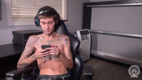 Mr. Heavy online show from 8, 11, 2025