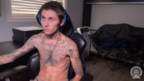 Mr. Heavy online show from 11, 11, 2025