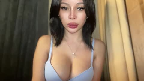 Marie Pelie online show from 19, 1, 2026