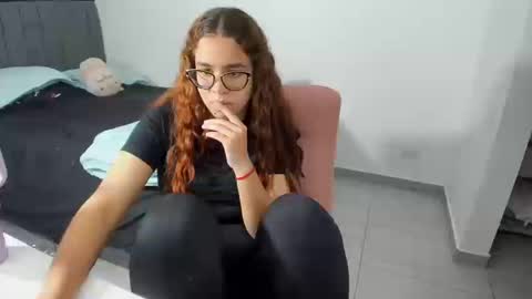 GreciaRuiz online show from 15, 10, 2025