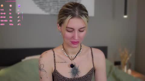 Kelly online show from 12, 3, 2026