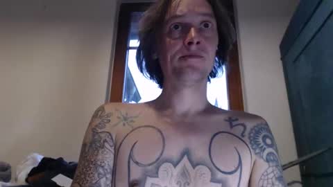 Greenmoon online show from 2, 11, 2025