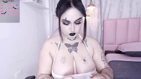   online show from 24, 1, 2025