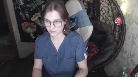 Snapshot of greenwitch9 chatting on 9, 3, 2026 Lina online show from 9, 3, 2026