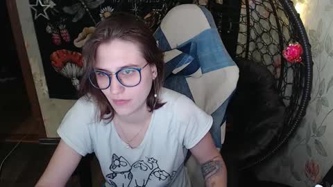 Snapshot of greenwitch9 chatting on 18, 3, 2026 Lina online show from 18, 3, 2026