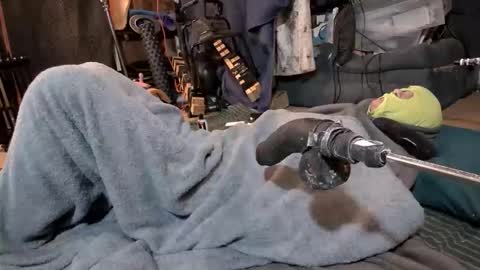 Snapshot of gregbball1 chatting on 4, 3, 2026 electrogee1 online show from 4, 3, 2026