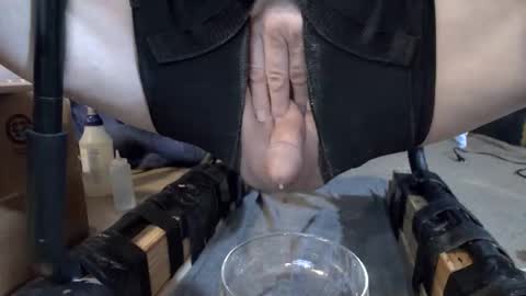 Snapshot of gregbball1 chatting on 12, 3, 2026 electrogee1 online show from 12, 3, 2026