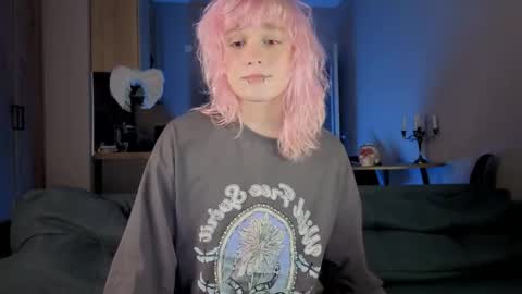 Greg-independent model online show from 2, 4, 2026