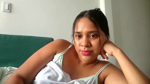 Snapshot of greicy098 chatting on 19, 10, 2025 grei online show from 19, 10, 2025