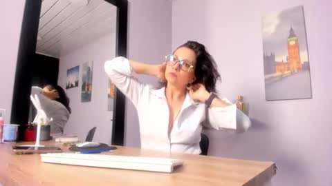 Snapshot of greta_borbon chatting on 6, 7, 2026 Greta online show from 6, 7, 2026