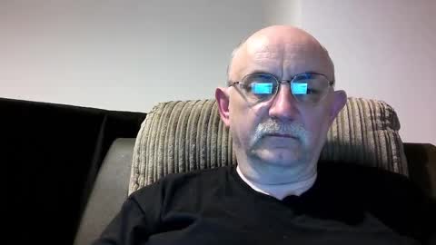 Snapshot of grey_dom chatting on 15, 12, 2024 Master Sir online show from 15, 12, 2024