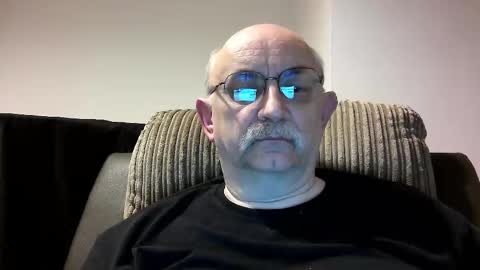 Snapshot of grey_dom chatting on 21, 12, 2024 Master Sir online show from 21, 12, 2024