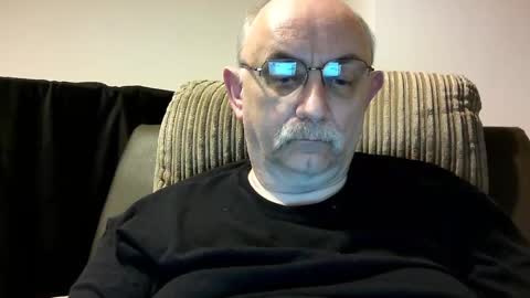 Snapshot of grey_dom chatting on 22, 12, 2024 Master Sir online show from 22, 12, 2024