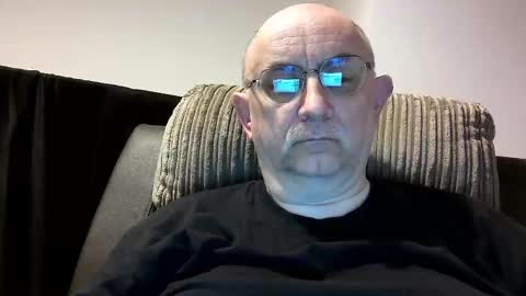 Snapshot of grey_dom chatting on 2, 3, 2025 Master Sir online show from 2, 3, 2025