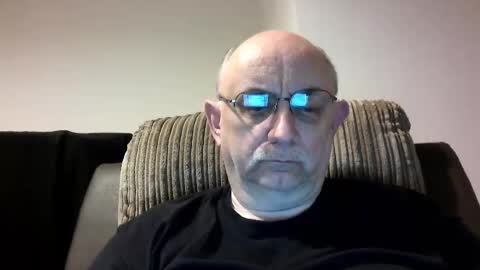 Snapshot of grey_dom chatting on 3, 3, 2025 Master Sir online show from 3, 3, 2025
