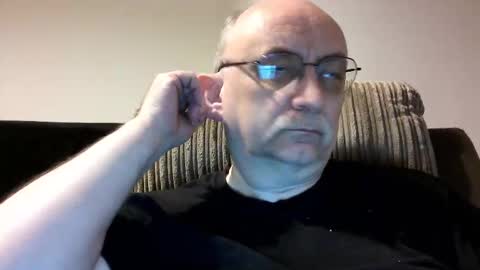 Snapshot of grey_dom chatting on 6, 3, 2025 Master Sir online show from 6, 3, 2025