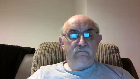 Snapshot of grey_dom chatting on 27, 9, 2025 Master Sir online show from 27, 9, 2025