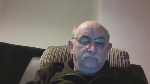 Snapshot of grey_dom chatting on 1, 3, 2026 Master Sir online show from 1, 3, 2026