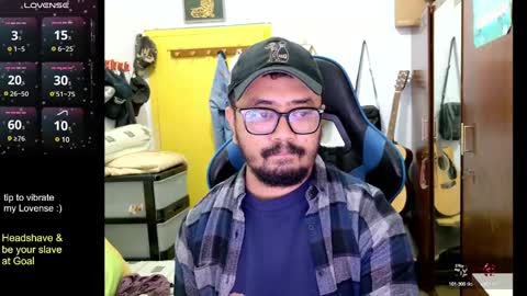 Snapshot of greybondage93 chatting on 14, 1, 2025 Grey Hardy Slave online show from 14, 1, 2025