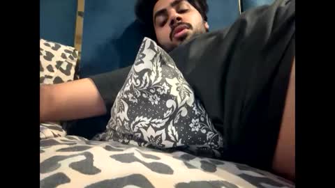 Snapshot of greymen2020 chatting on 22, 2, 2026 greymen2020 online show from 22, 2, 2026