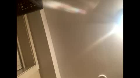 Perfectlyaveragesavage online show from 1, 11, 2025