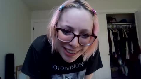 grimygirlie online show from 25, 9, 2025
