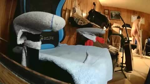 grinningbear online show from 6, 2, 2026