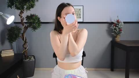 Gwen online show from 6, 3, 2026