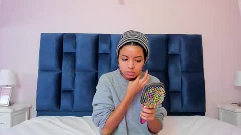 Snapshot of grishamochka chatting on 5, 12, 2025 Grisha online show from 5, 12, 2025