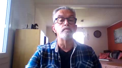 Grybear online show from 10, 5, 2026