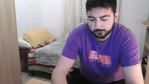 Snapshot of gsendra chatting on 2, 12, 2024 gsendra online show from 2, 12, 2024