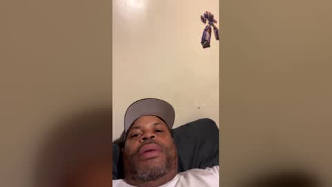Snapshot of gsmgred chatting on 10, 5, 2026 gsmgred online show from 10, 5, 2026