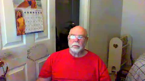 Snapshot of gtnolder60 chatting on 10, 1, 2025 Gary online show from 10, 1, 2025