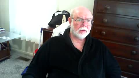 Snapshot of gtnolder60 chatting on 23, 6, 2026 Gary online show from 23, 6, 2026