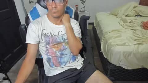 guachin_new online show from 25, 12, 2024