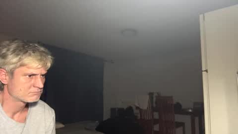 guardiannif_ online show from 13, 2, 2025