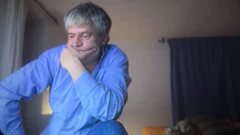 guardiannif_ online show from 20, 3, 2026