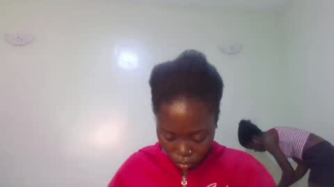 Snapshot of gud_lunah1 chatting on 15, 6, 2026 gud_lunah1 online show from 15, 6, 2026
