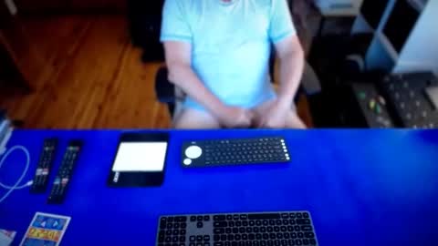 Snapshot of guesswhatigot2 chatting on 26, 10, 2025 guesswhatigot2 online show from 26, 10, 2025