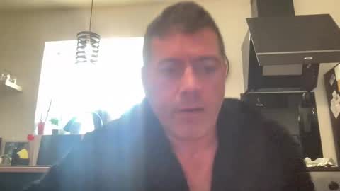 guil0 online show from 26, 10, 2025