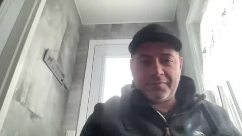 guil0 online show from 24, 3, 2026