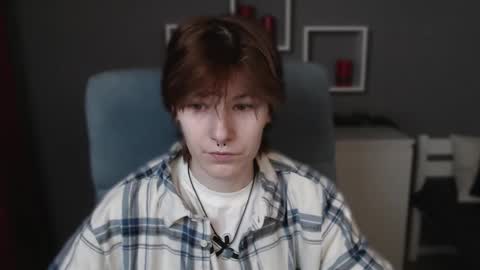 Snapshot of guitarandangell chatting on 4, 12, 2025 guitarandangell online show from 4, 12, 2025