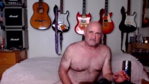 Snapshot of guitarsexgod chatting on 19, 1, 2025 Mario online show from 19, 1, 2025