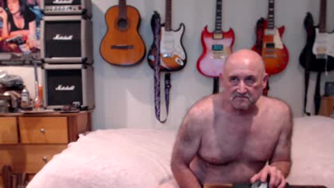 Snapshot of guitarsexgod chatting on 20, 1, 2025 Mario online show from 20, 1, 2025