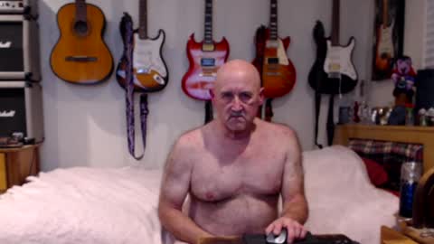 Snapshot of guitarsexgod chatting on 21, 1, 2025 Mario online show from 21, 1, 2025