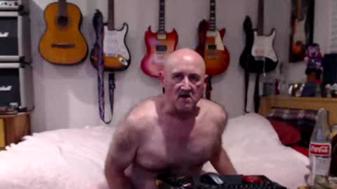 Snapshot of guitarsexgod chatting on 22, 1, 2025 Mario online show from 22, 1, 2025