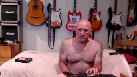 Snapshot of guitarsexgod chatting on 29, 1, 2025 Mario online show from 29, 1, 2025