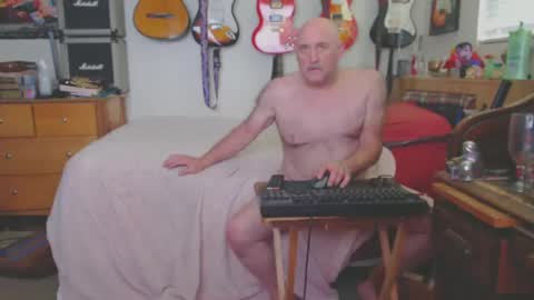 Snapshot of guitarsexgod chatting on 15, 2, 2025 Mario online show from 15, 2, 2025